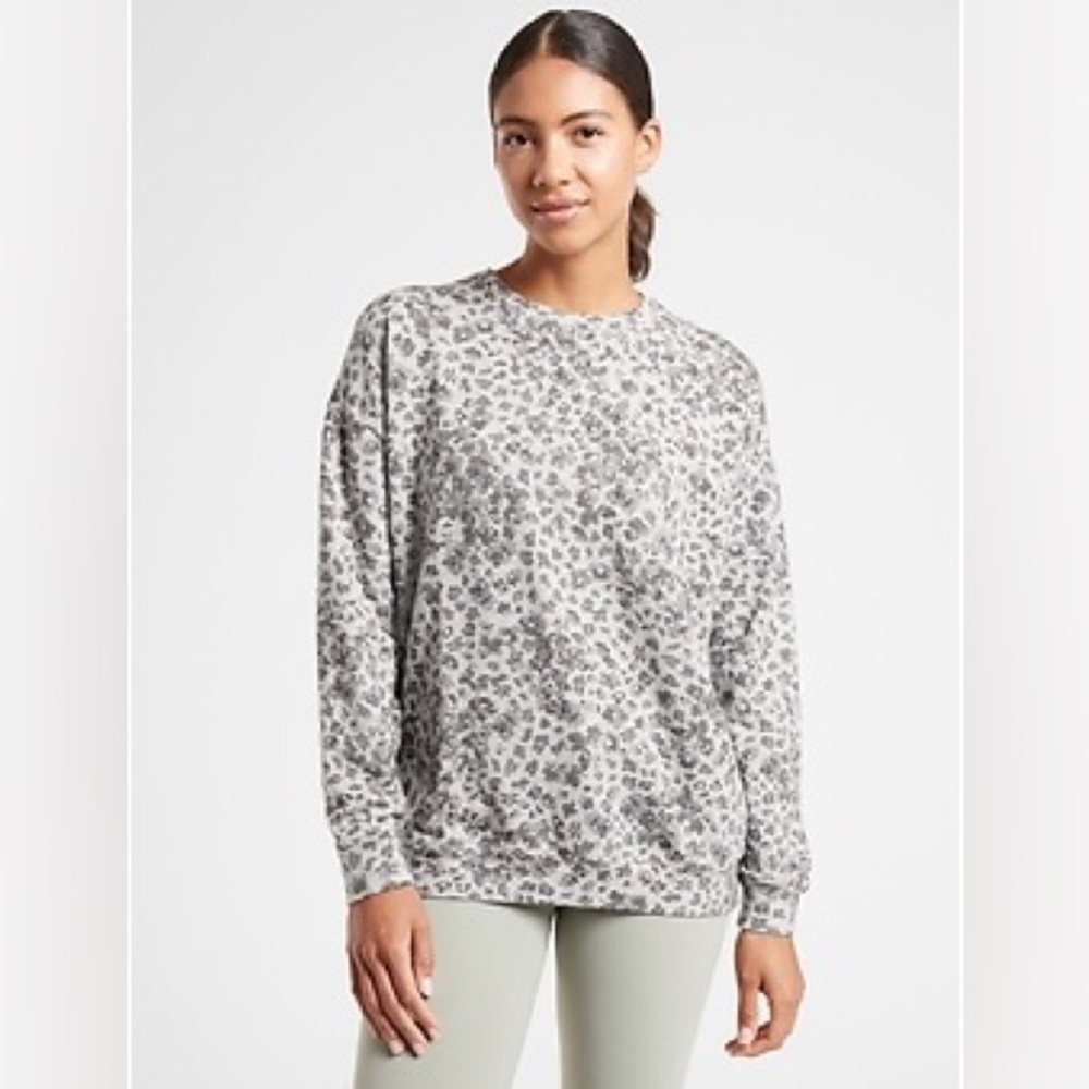 Athleta Studio To Street Print Sweatshirt Size M